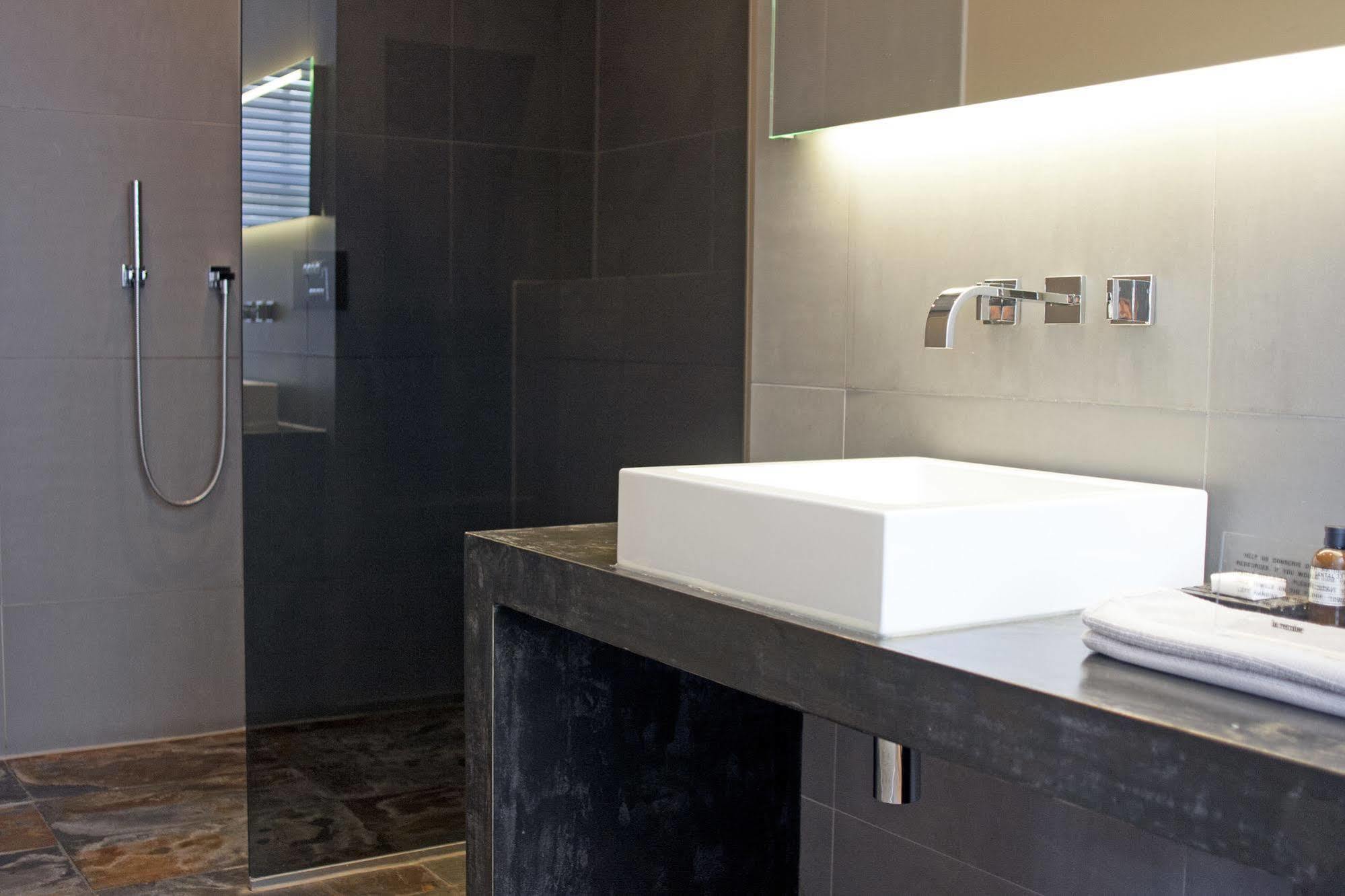 Commune Suites Amsterdam Eksteriør billede